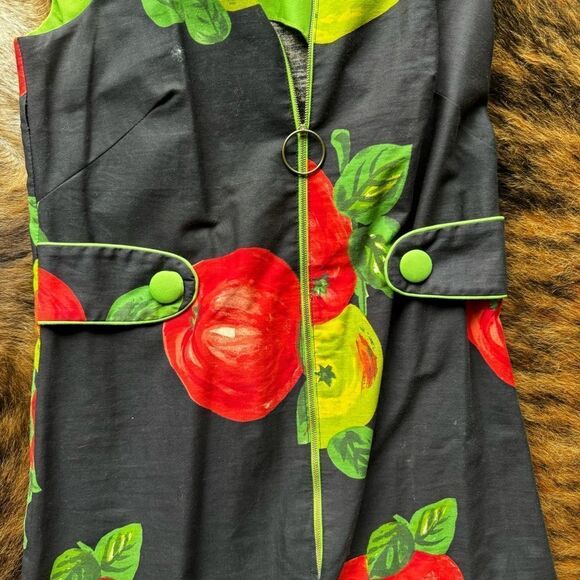 Vintage Apple Print Front Zip Shift Dress - Picture 7 of 7